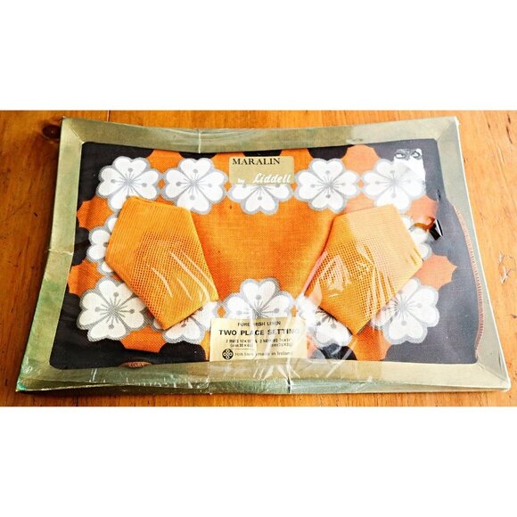 2 Vintage Retro Liddell Placemats & 4 Napkins Irish Linen NOS - Picture 1 of 4
